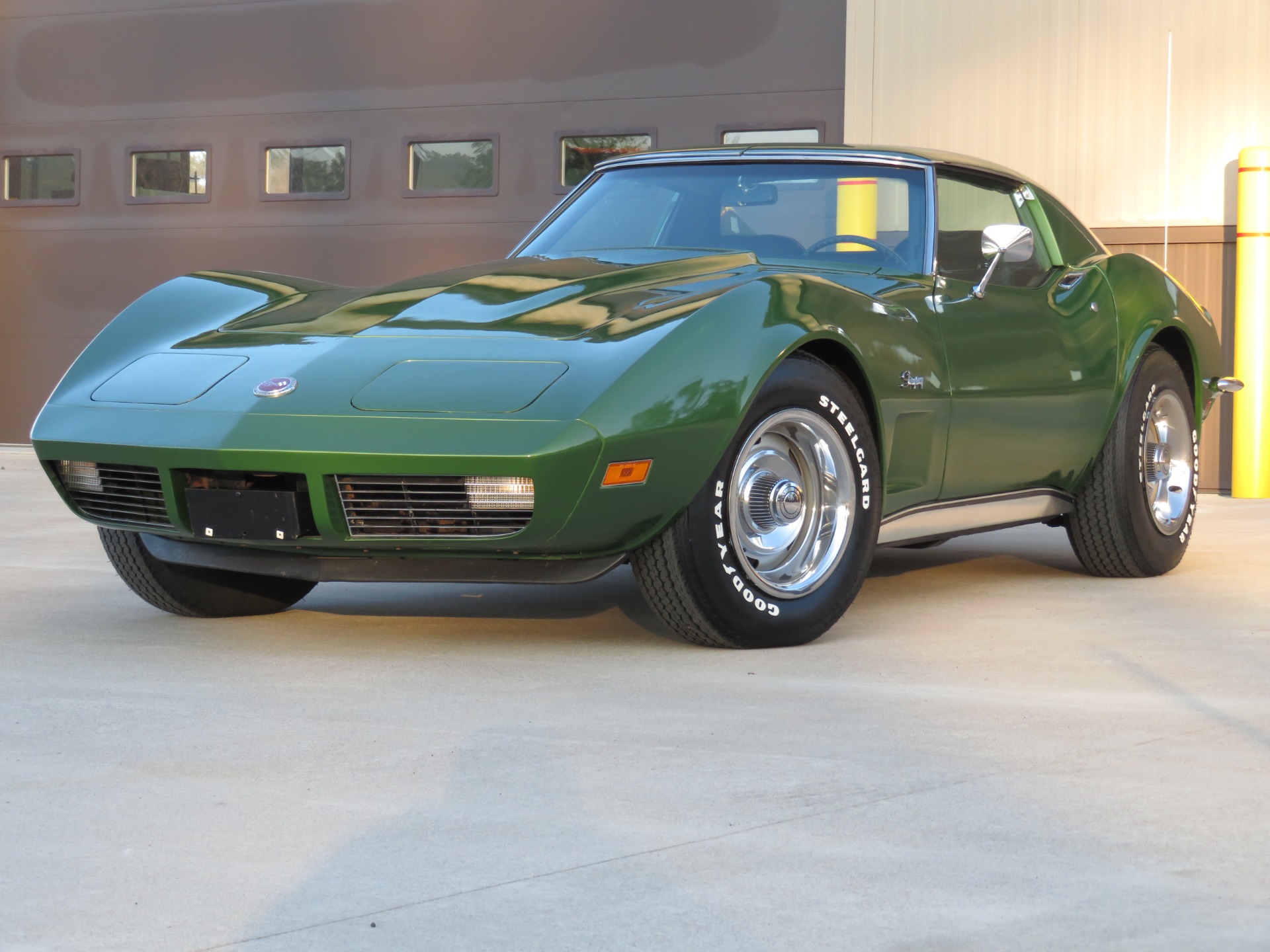 1973 Chevrolet Compare Vehicles ( Bodystyle — photo 1 of 4